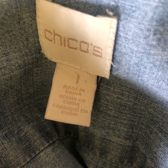 Chico’s Women’s light Summer Jeans  button… - Picture 4 of 4